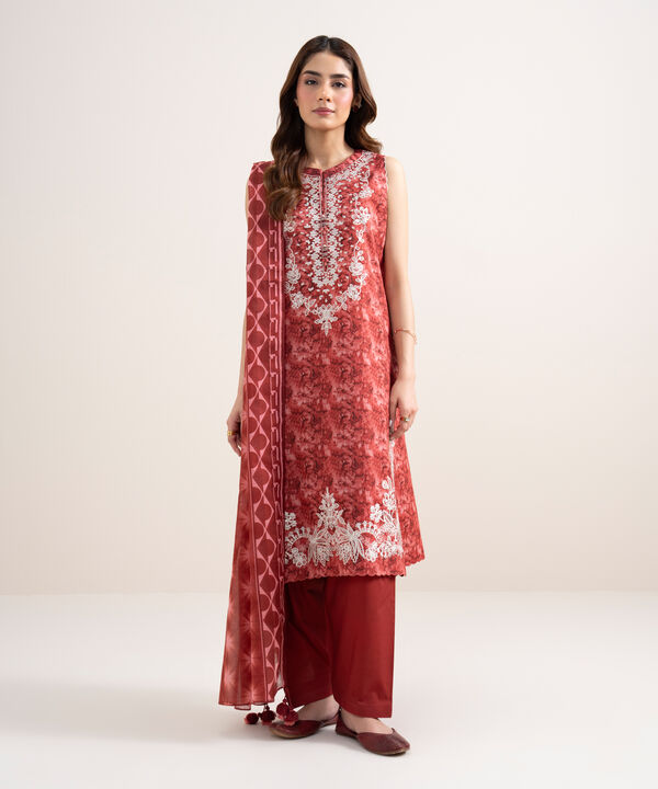 3 Piece - Embroidered Lawn Suit