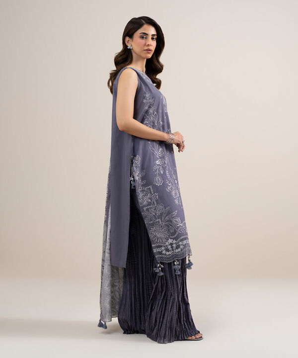 3 Piece - Embroidered Lawn Suit