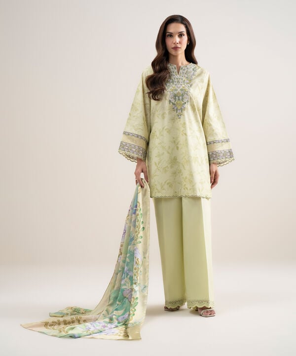 3 Piece - Embroidered Lawn Suit