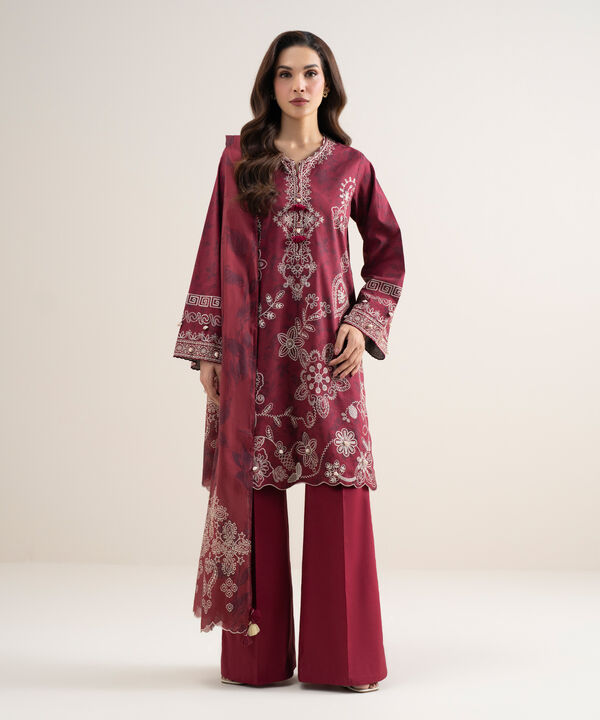 3 Piece - Embroidered Lawn Suit