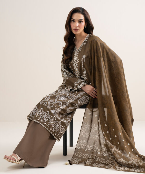 3 Piece - Embroidered Lawn Suit