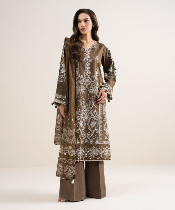 3 Piece - Embroidered Lawn Suit