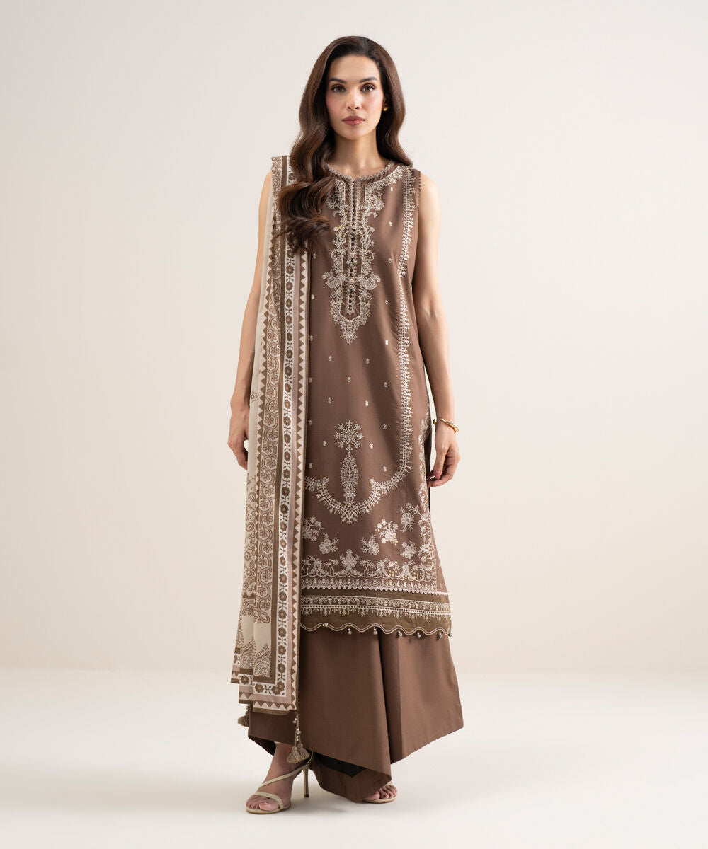 3 Piece - Embroidered Lawn Suit