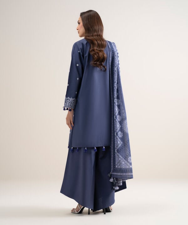 3 Piece - Embroidered Lawn Suit