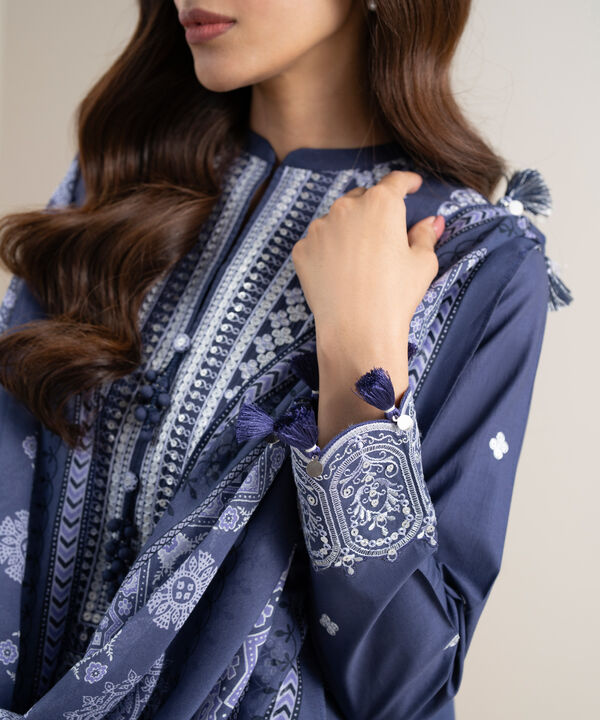 3 Piece - Embroidered Lawn Suit