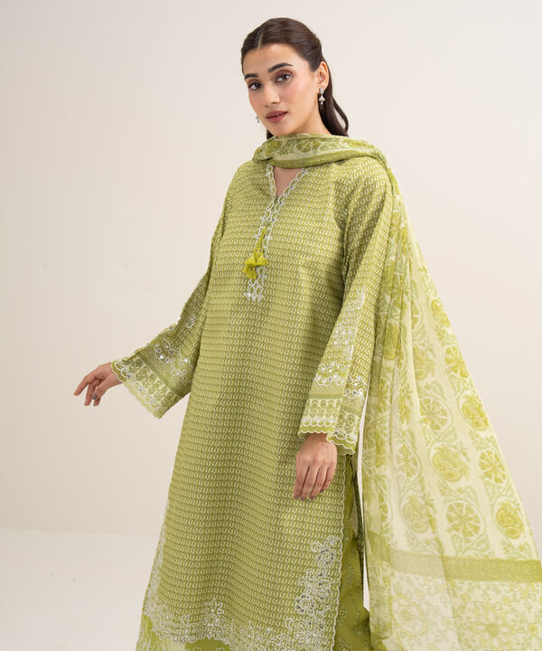 3 Piece - Embroidered Lawn Suit
