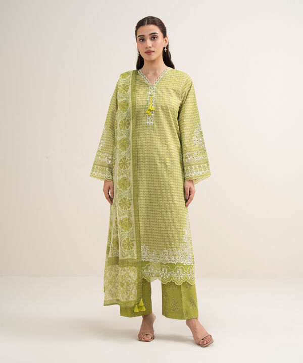 3 Piece - Embroidered Lawn Suit