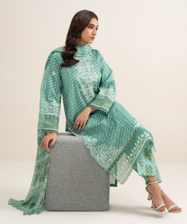 3 Piece - Embroidered Lawn Suit