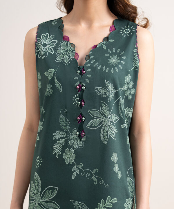 3 Piece - Embroidered Lawn Suit