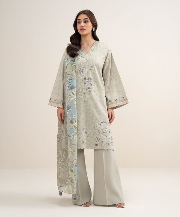 3 Piece - Embroidered Lawn Suit