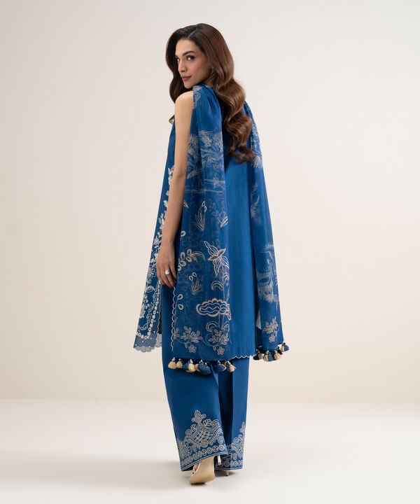 3 Piece - Embroidered Lawn Suit
