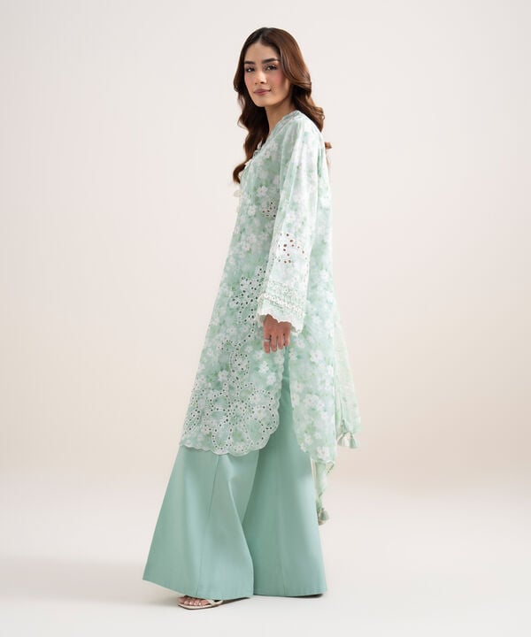 3 Piece - Embroidered Lawn Suit