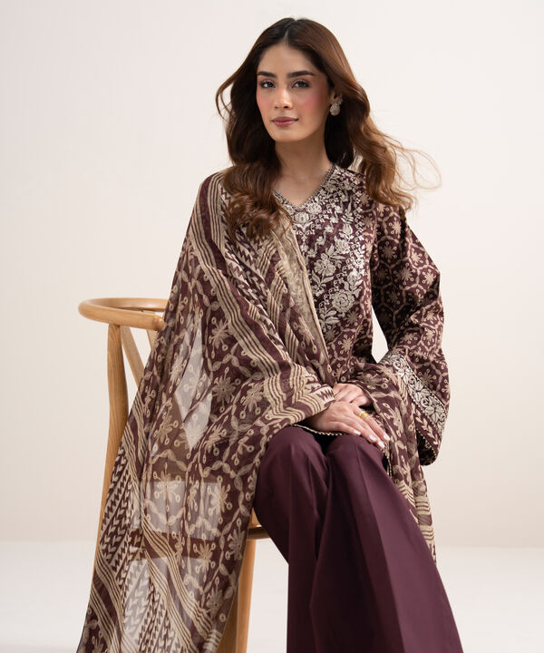 3 Piece - Embroidered Lawn Suit
