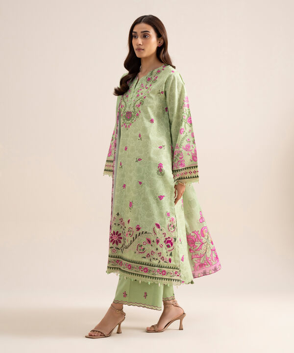 3 Piece - Embroidered Lawn Suit