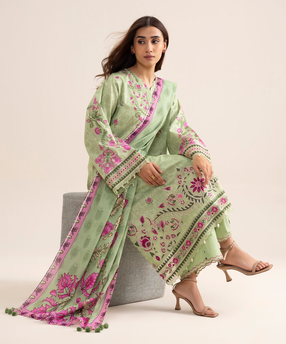 3 Piece - Embroidered Lawn Suit 3PESGS26V719