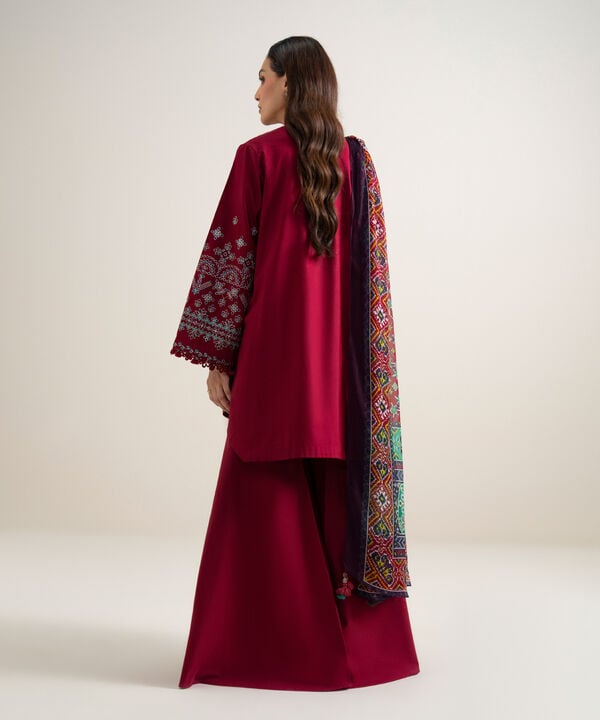 3 Piece - Embroidered Lawn Suit