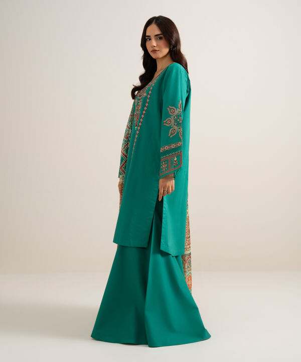 3 Piece - Embroidered Lawn Suit