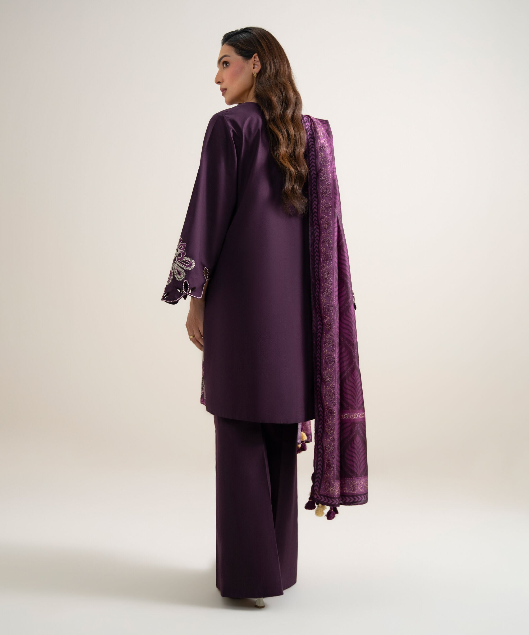 3 Piece - Embroidered Lawn Suit 3PESGS26V747
