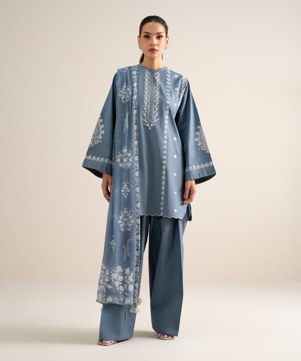 3 Piece - Embroidered Lawn Suit