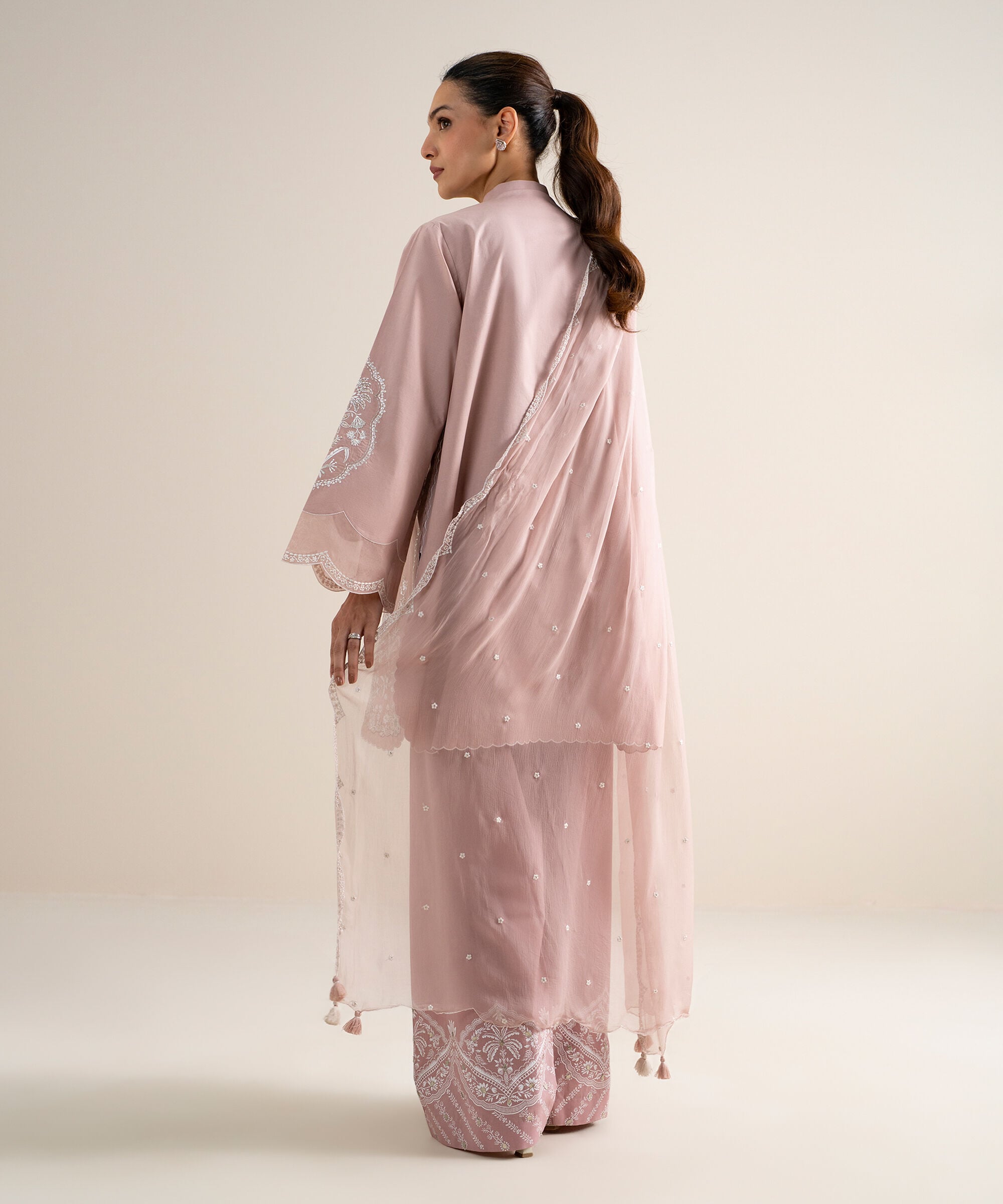 3 Piece - Embroidered Lawn Suit 3PESGS26V756