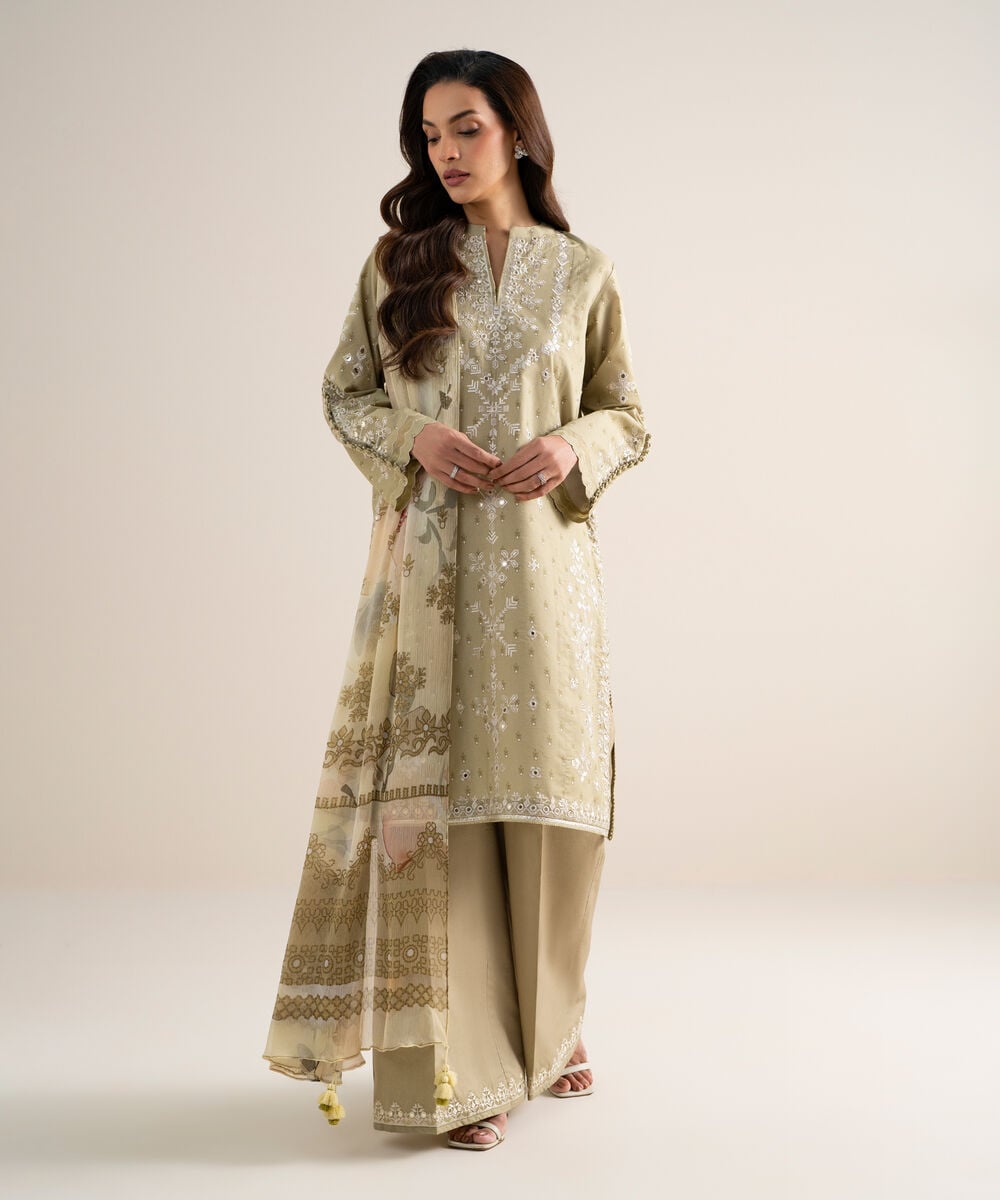 3 Piece - Embroidered Zari Lawn Suit 3PESGS26V759