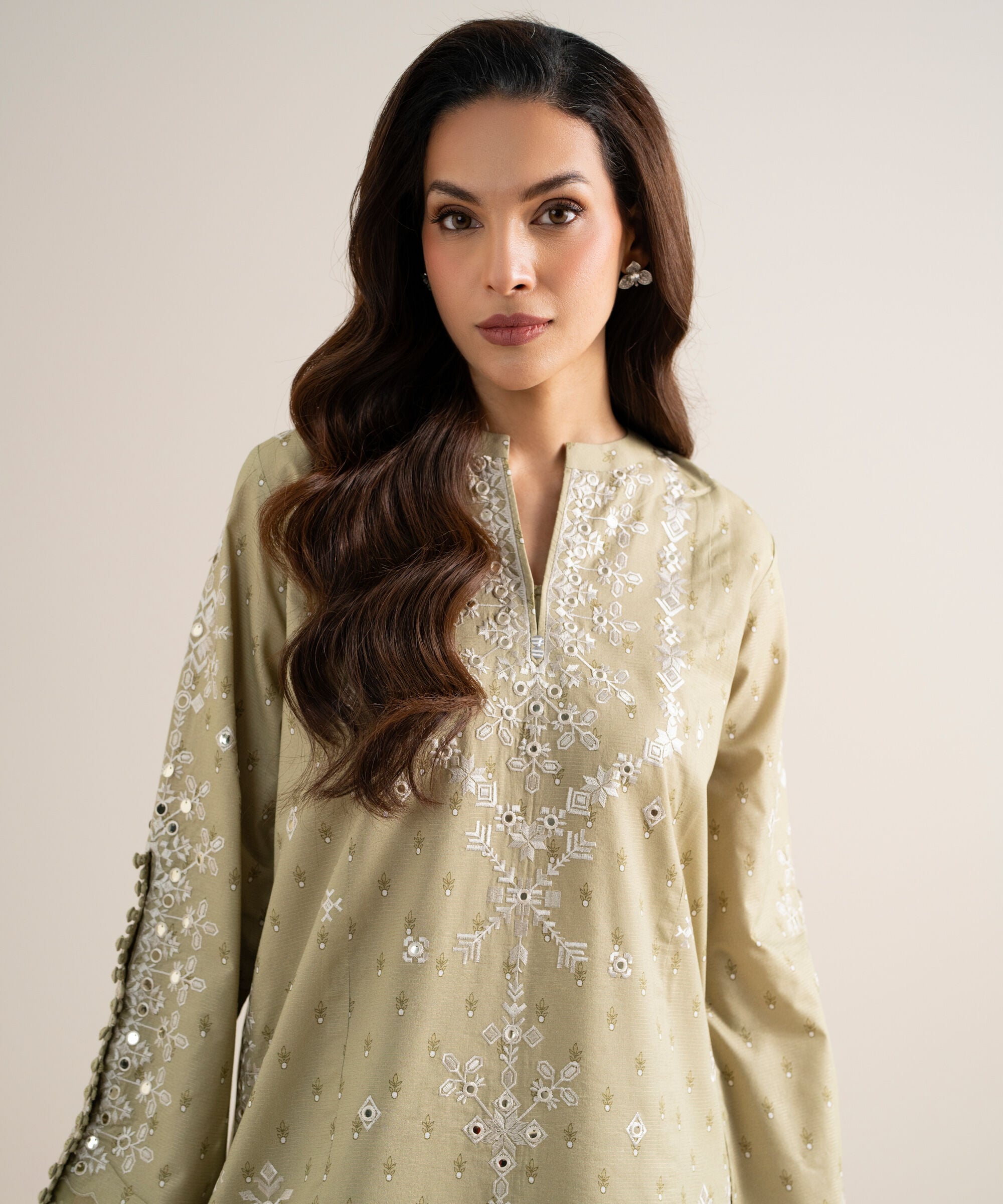 3 Piece - Embroidered Zari Lawn Suit 3PESGS26V759