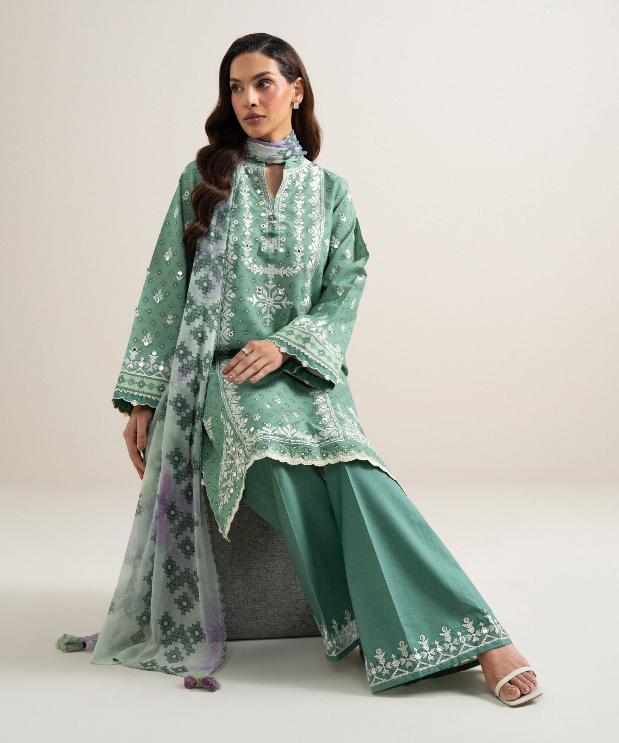 3 Piece - Embroidered Zari Lawn Suit 3PESGS26V760