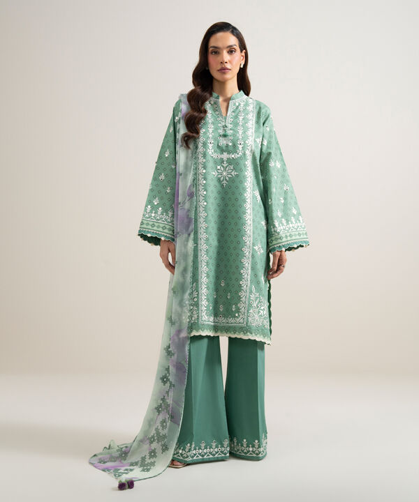 3 Piece - Embroidered Zari Lawn Suit