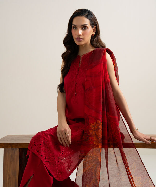 3 Piece - Embroidered Lawn Suit