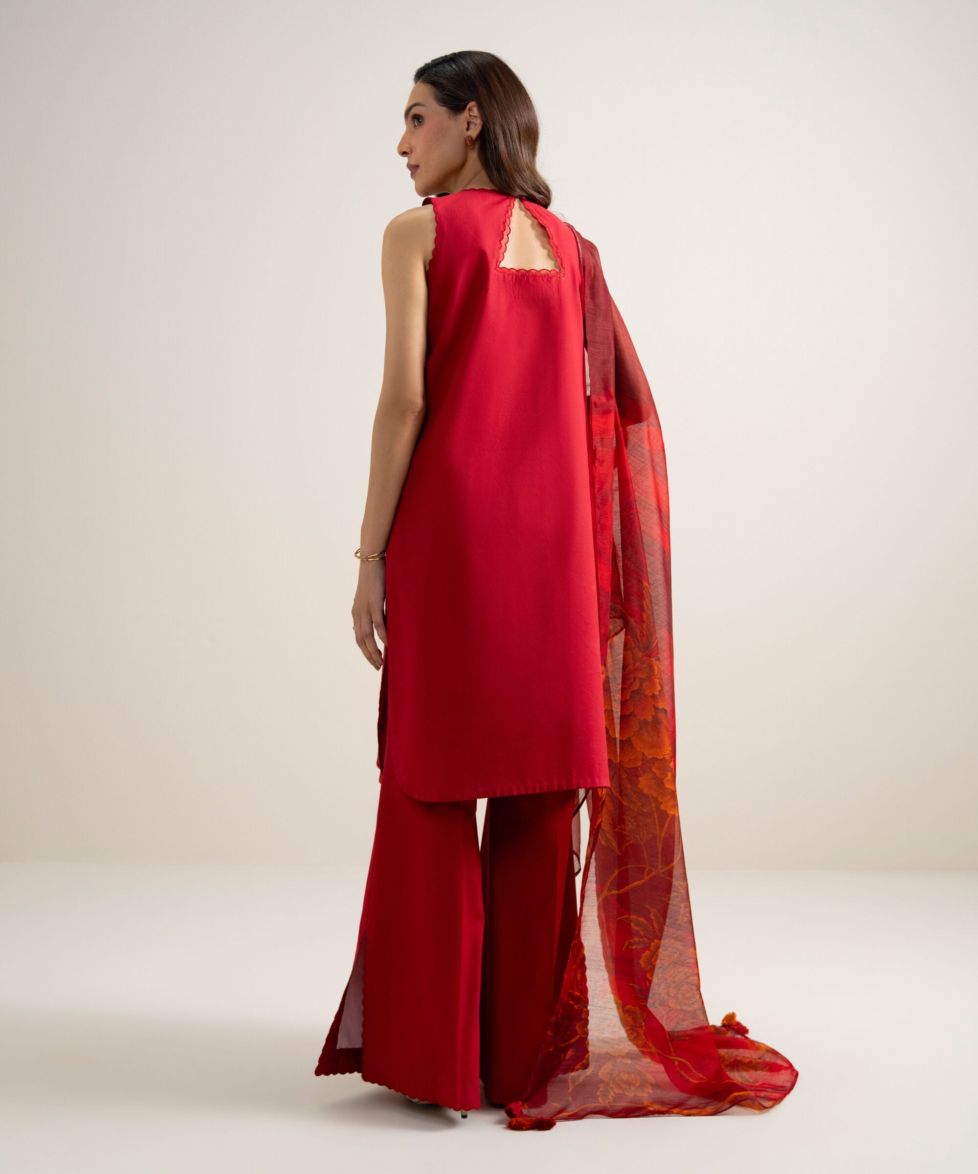 3 Piece - Embroidered Lawn Suit 3PESGS26V762