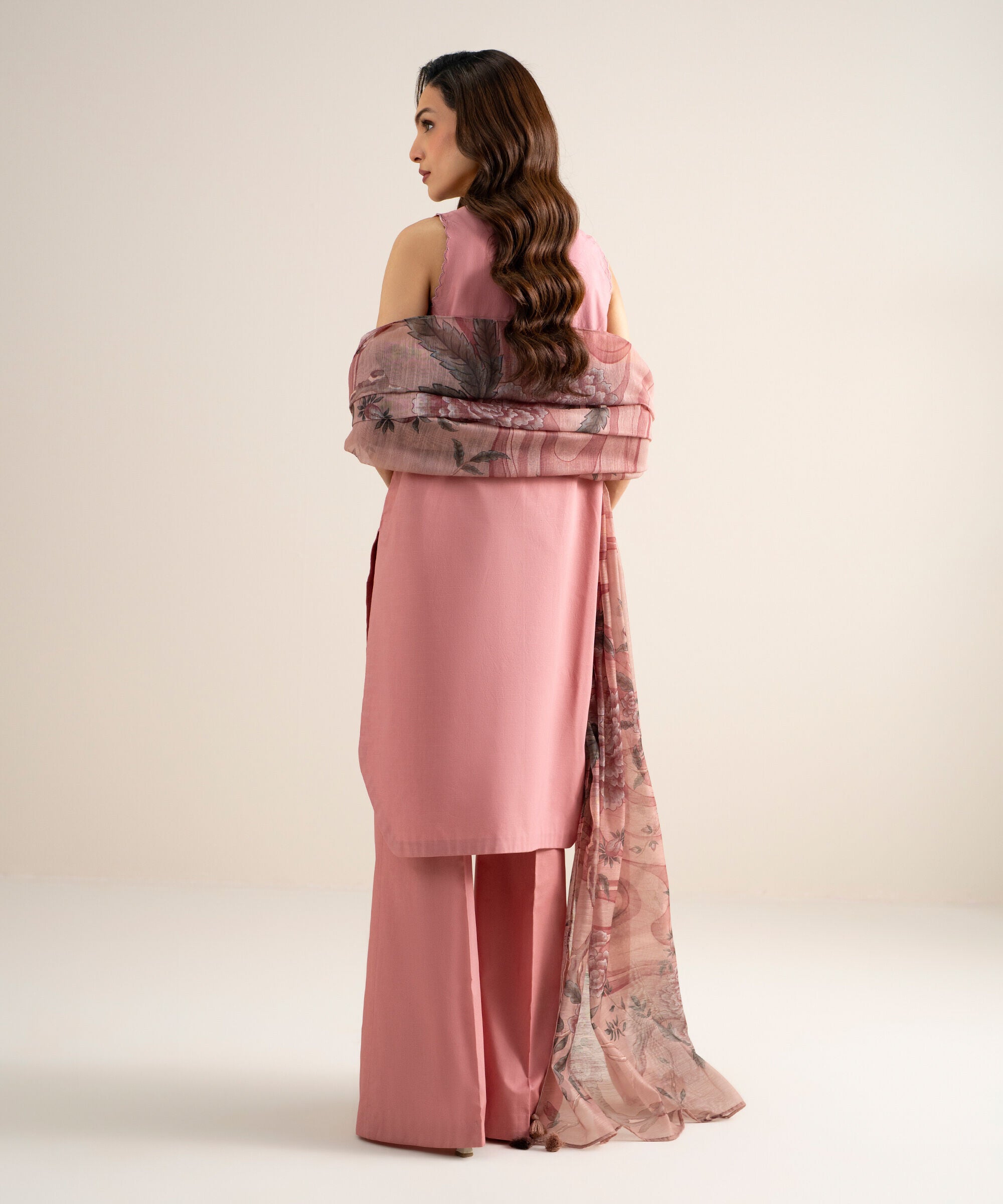3 Piece - Embroidered Lawn Suit 3PESGS26V763