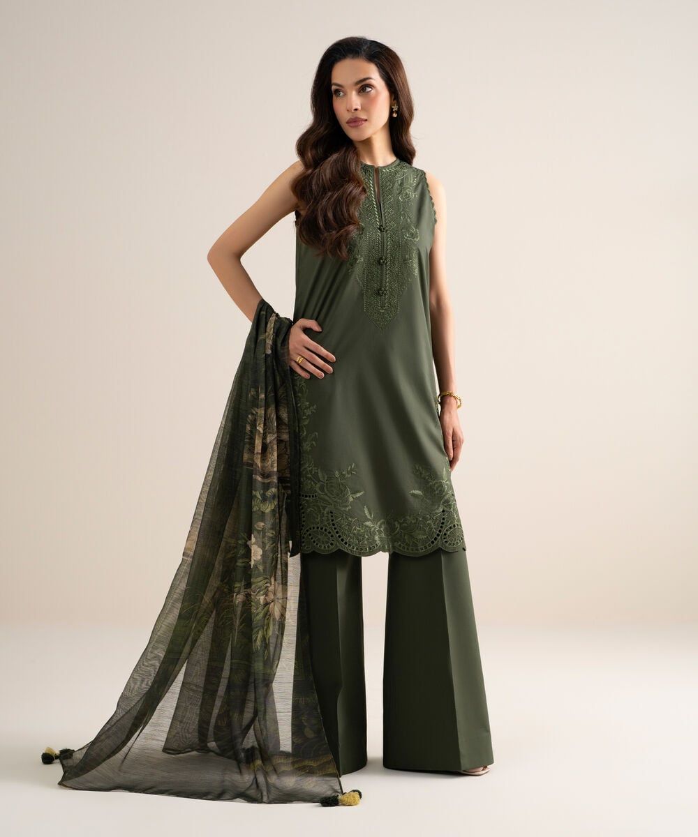 3 Piece - Embroidered Lawn Suit 3PESGS26V764