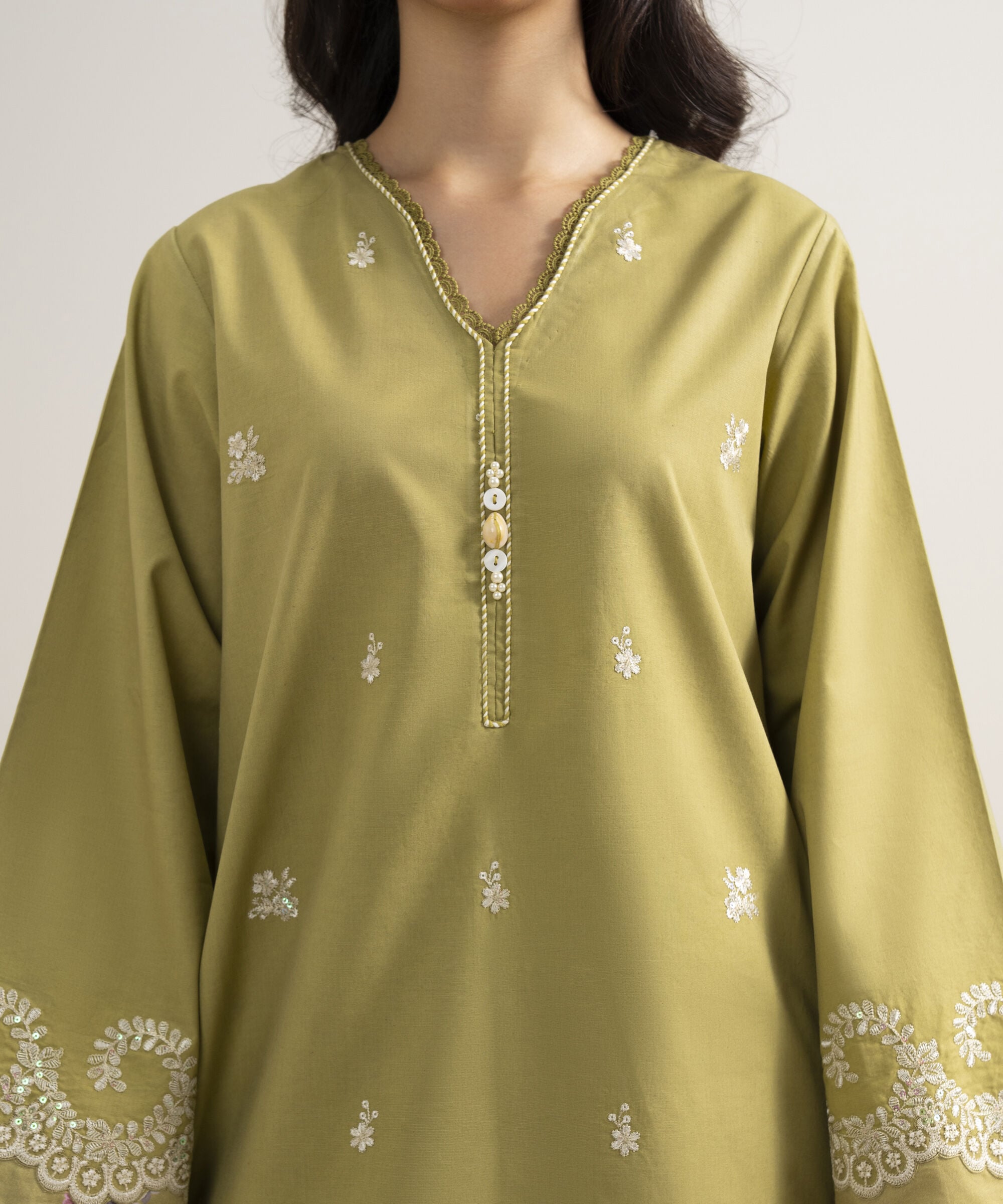 3 Piece - Embroidered Lawn Suit 3PESGS26V765