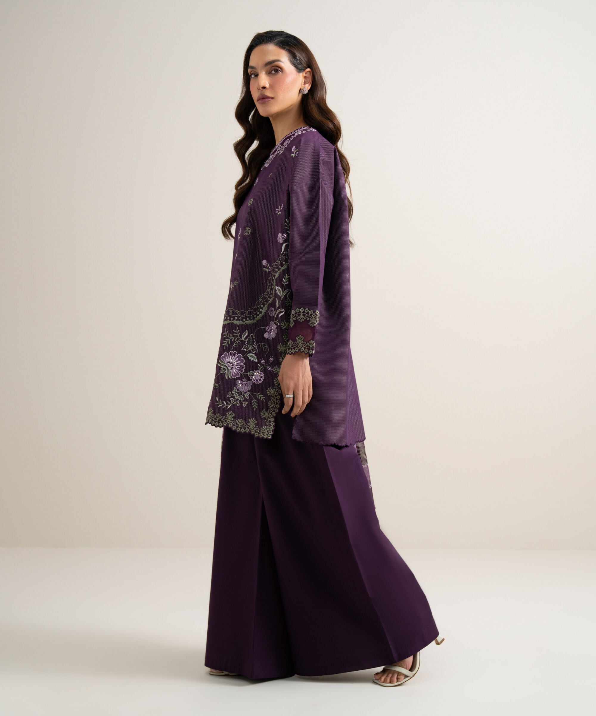 3 Piece - Embroidered Zari Lawn Suit 3PESGS26V772