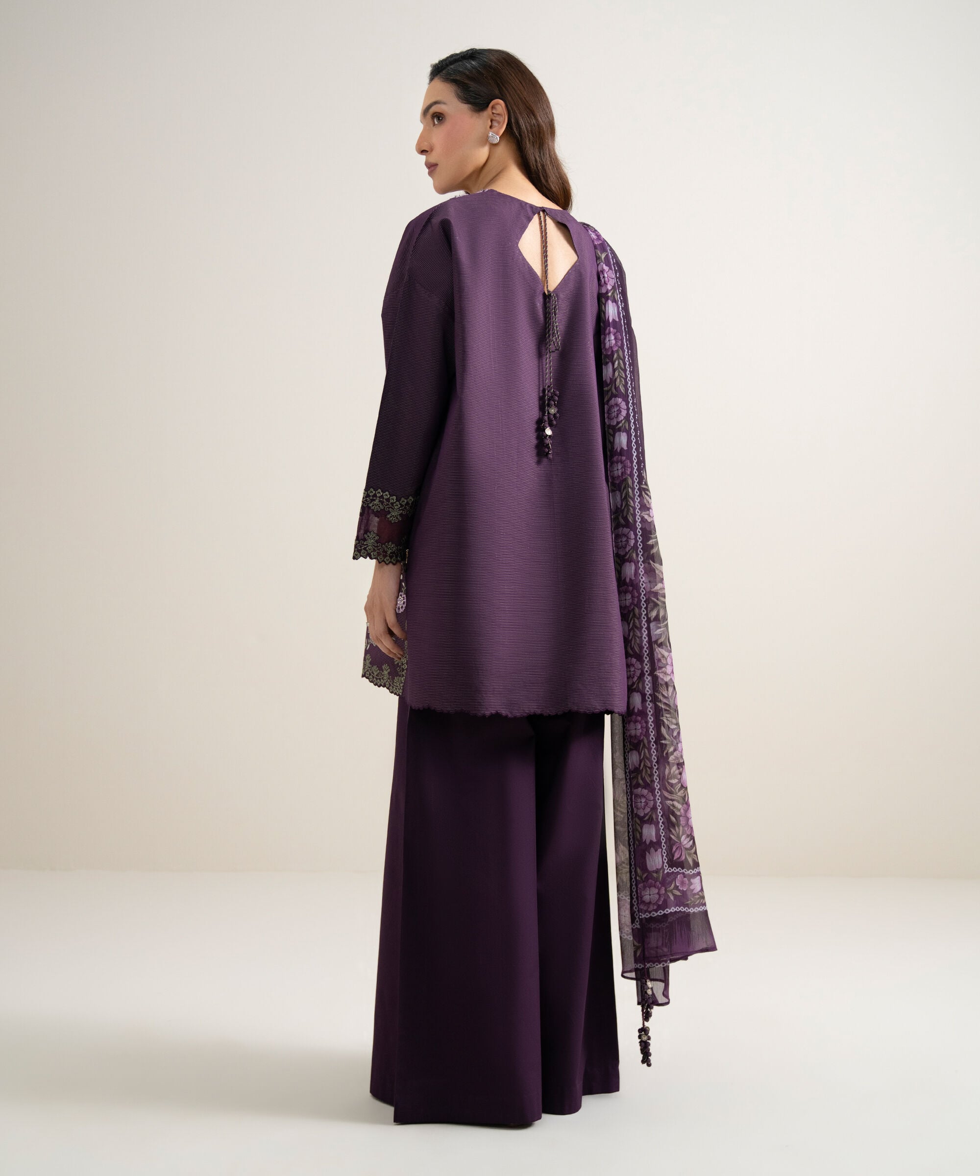 3 Piece - Embroidered Zari Lawn Suit 3PESGS26V772