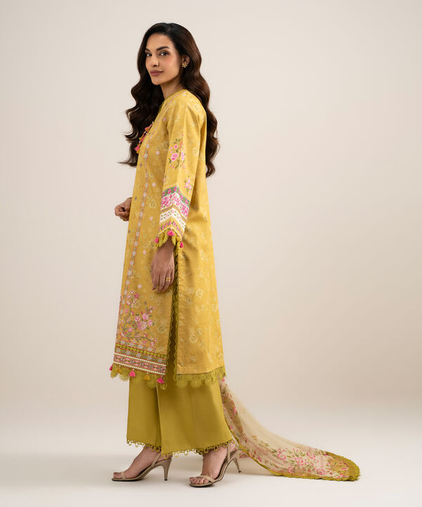 3 Piece - Embroidered Lawn Suit