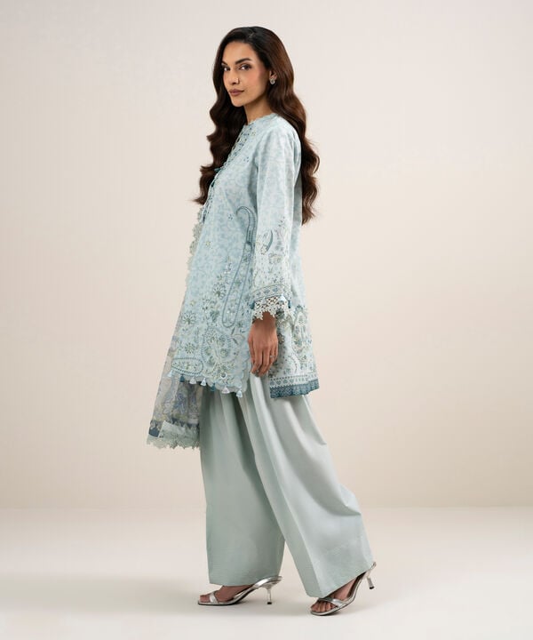 3 Piece - Embroidered Lawn Suit