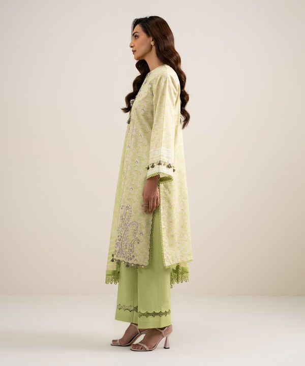 3 Piece - Embroidered Lawn Suit