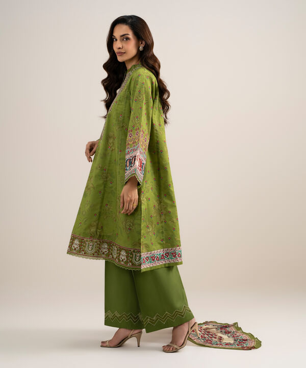 3 Piece - Embroidered Lawn Suit