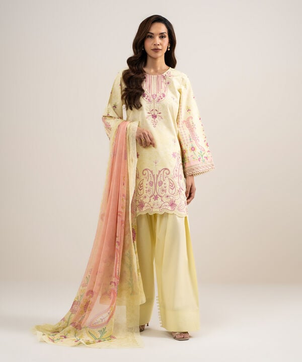 3 Piece - Embroidered Lawn Suit