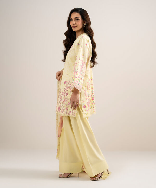 3 Piece - Embroidered Lawn Suit
