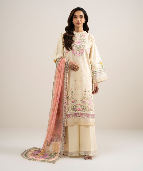 3 Piece - Embroidered Lawn Suit