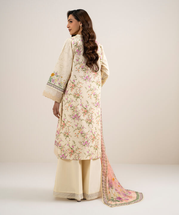 3 Piece - Embroidered Lawn Suit