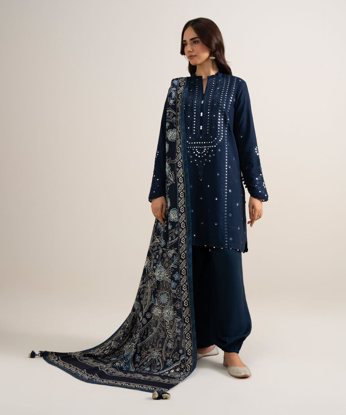 3 Piece - Embroidered Linen Suit 3PESGS26V828