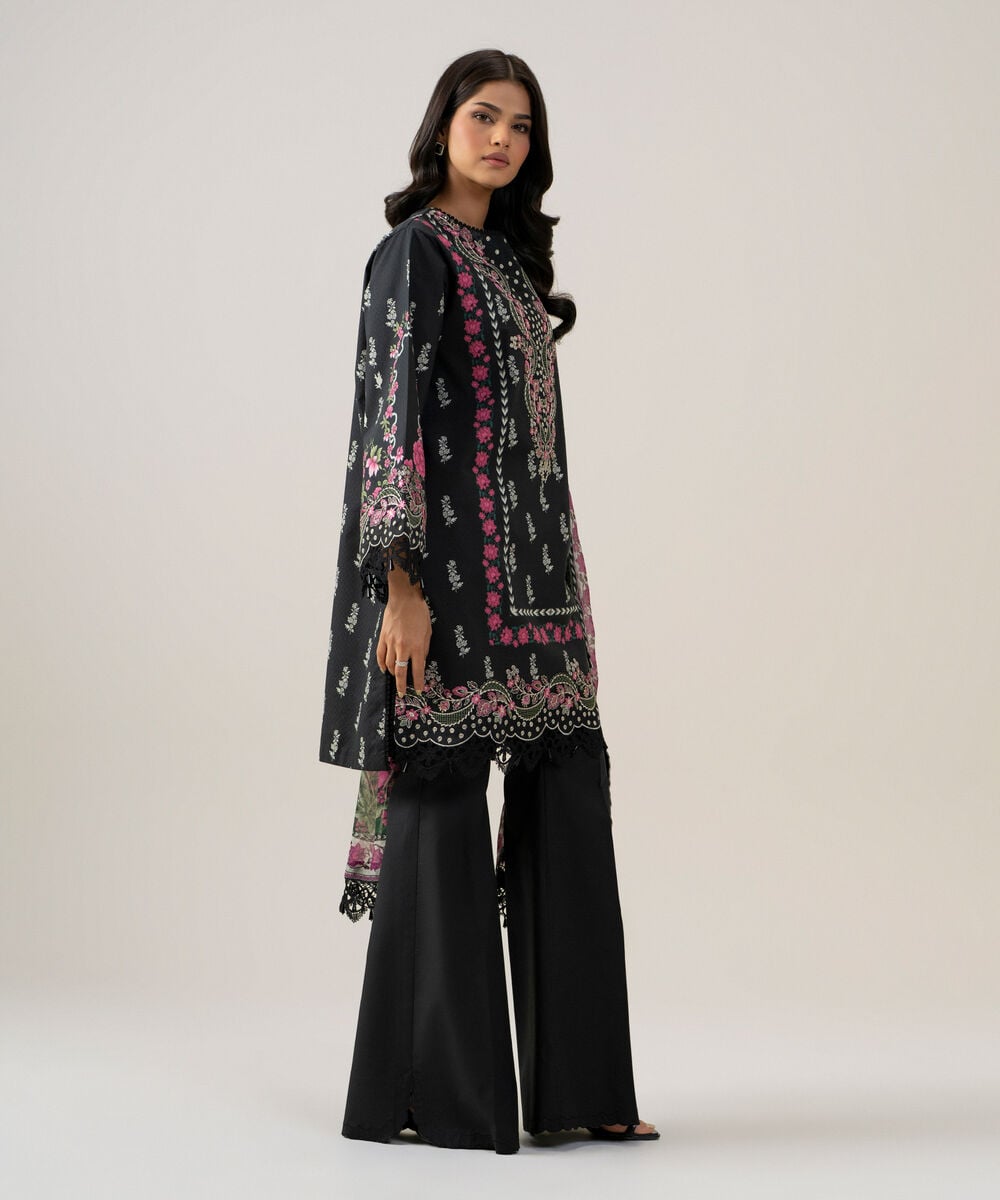 3 Piece - Embroidered Lawn Suit 3PESGS26V875