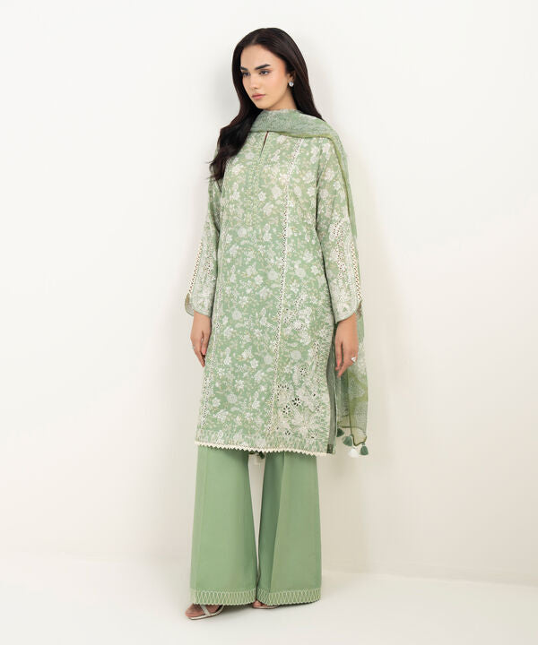 3 Piece - Embroidered Lawn Suit