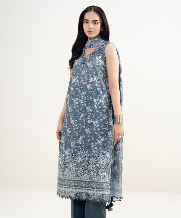 3 Piece - Embroidered Lawn Suit