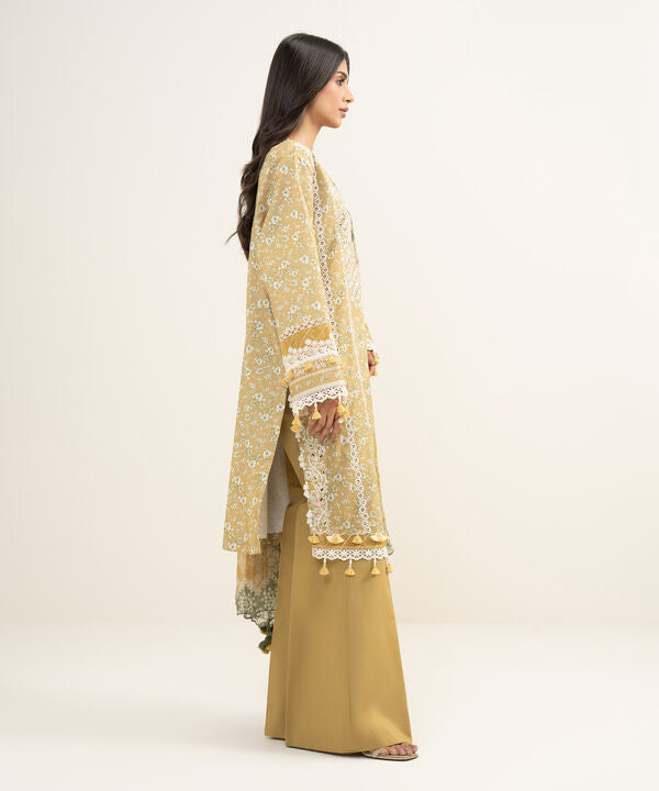 3 Piece - Embroidered Lawn Suit