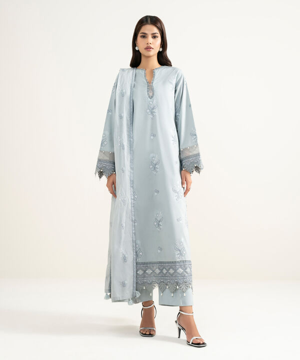 3 Piece - Embroidered Lawn Suit