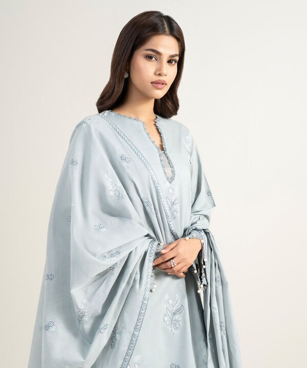 3 Piece - Embroidered Lawn Suit